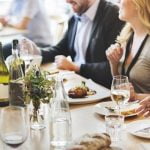 Cum să reduci nivelul de gama GT? numar de persoane la masa