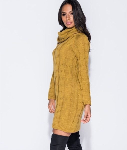 rochie galben mustar tricotata cu maneci lungi si guler inalt