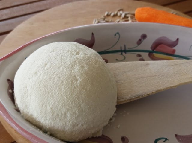 Cele mai slabe brânzeturi în grăsimi și cu puţine calorii