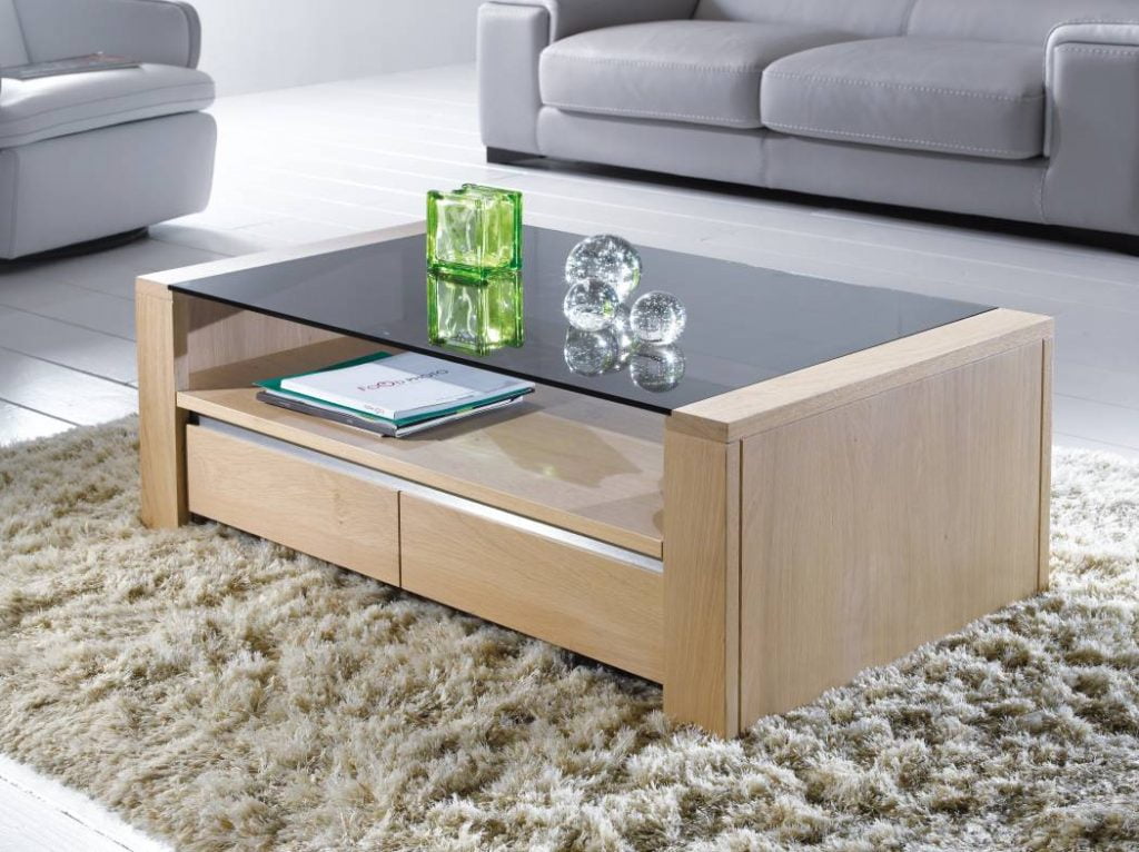 cum lipesti plasticul de lemn