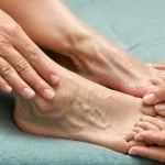 picioare umflate la persoane in varsta