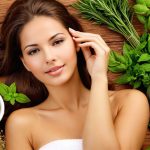 Hrana ca Aliat: Ce Alimente Să Consumi Când Ești La Menstruație pentru o Stare de Bine Optimală