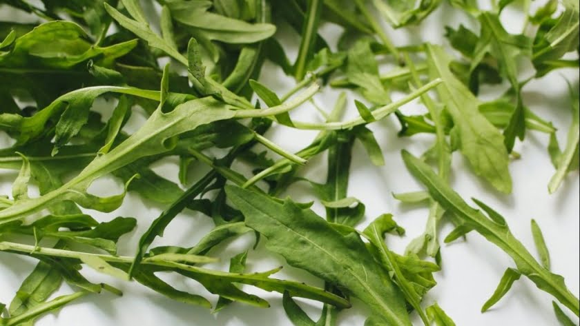 Cum se usucă rucola?