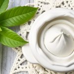 Argila: Un Leac Străvechi pentru Durerile de Articulații? Descoperiți Cum o Puteți Folosi