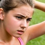 de ce transpira excesiv adolescentii