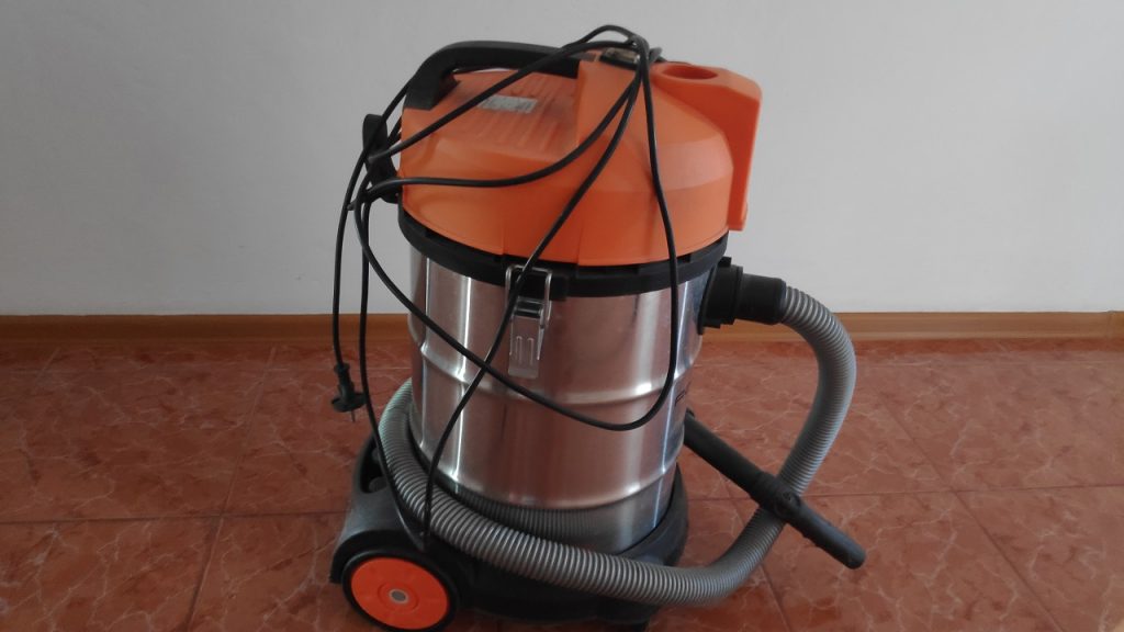 Câți Wați Ar Trebui Să Aibă Un Aspirator Bun? Ghidul Complet pentru O Curățenie Radiantă