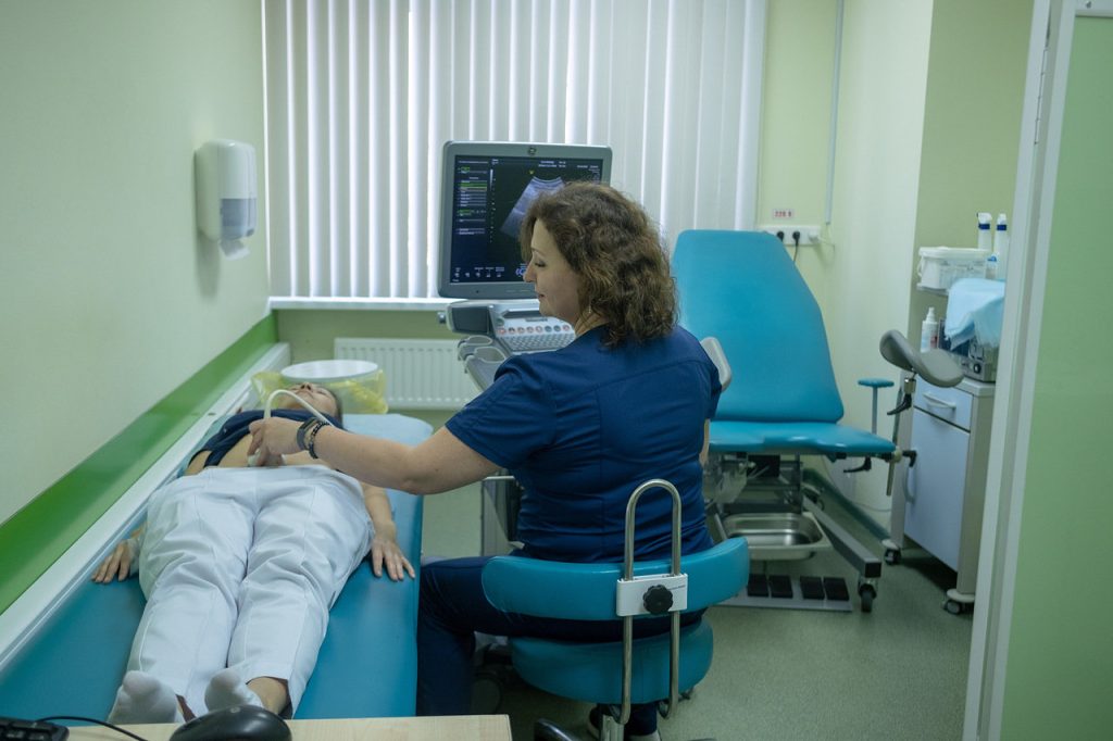 10 cei mai buni medici ginecologi din România