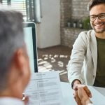 cum sa raspunzi la intrebarile din interviul de angajare