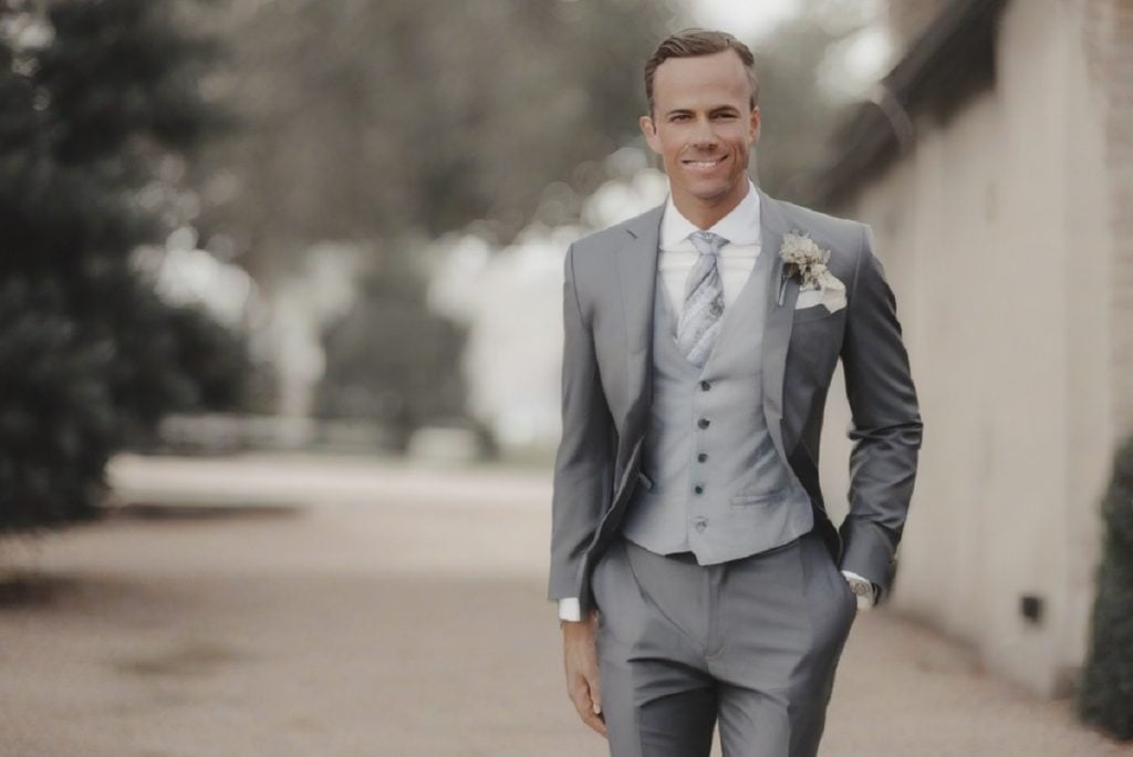 la locul lui sinonim