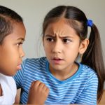Ce Faci Când Copilul Este Agresat de Alt Copil? Ghid Complet pentru Părinți